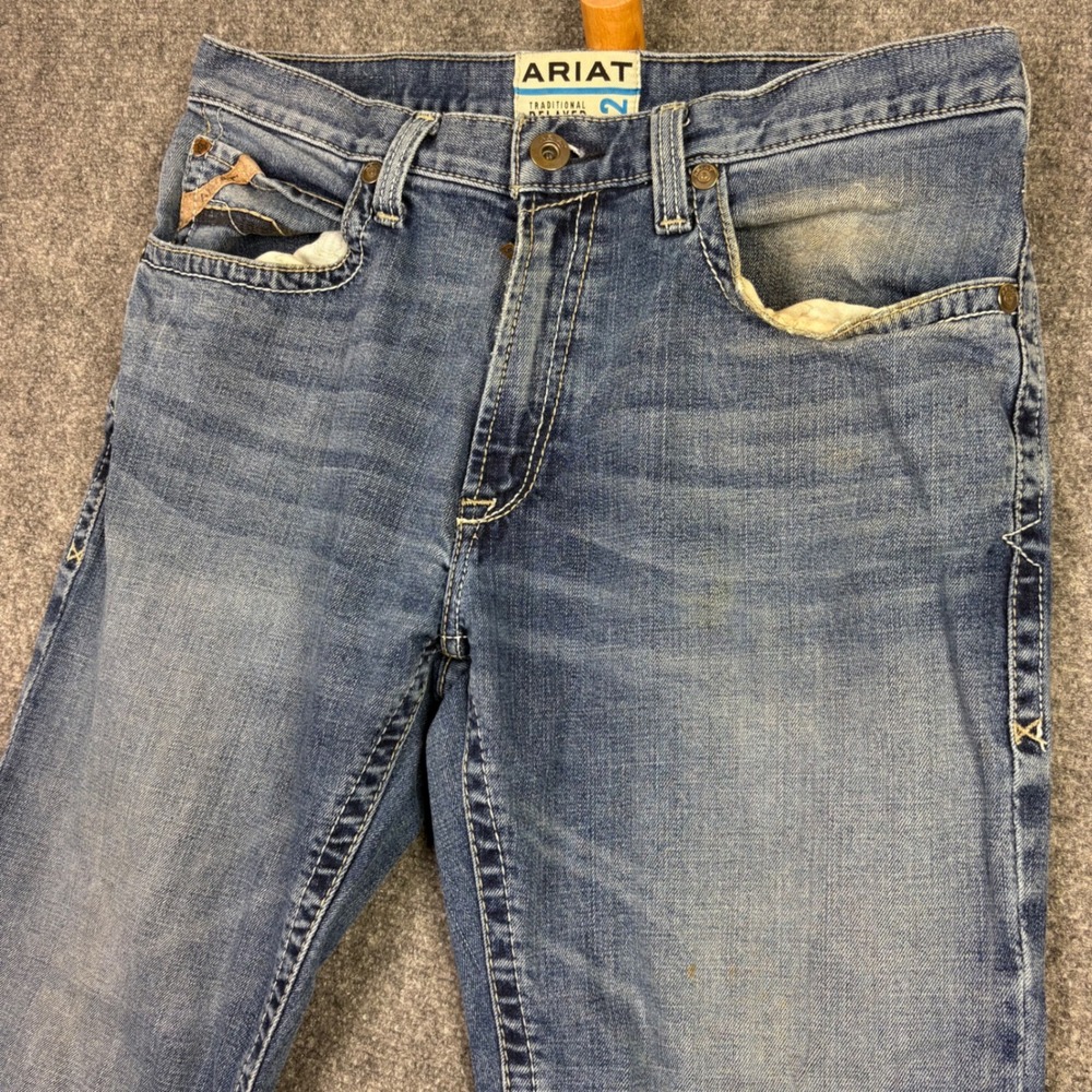 Ariat M2 Jeans Mens 34x30 Blue Traditional Relaxed Boot Cut Western Denim 0328